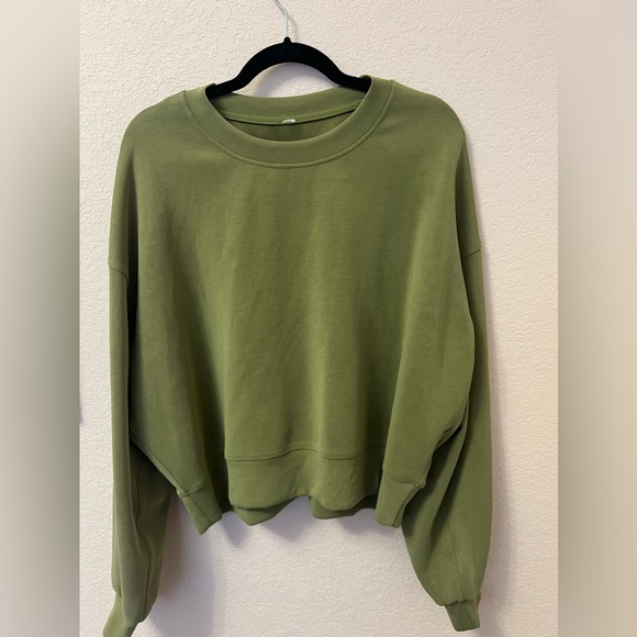 Lululemon Softstreme Perfectly Oversized Cropped Crew - Picture 2 of 4